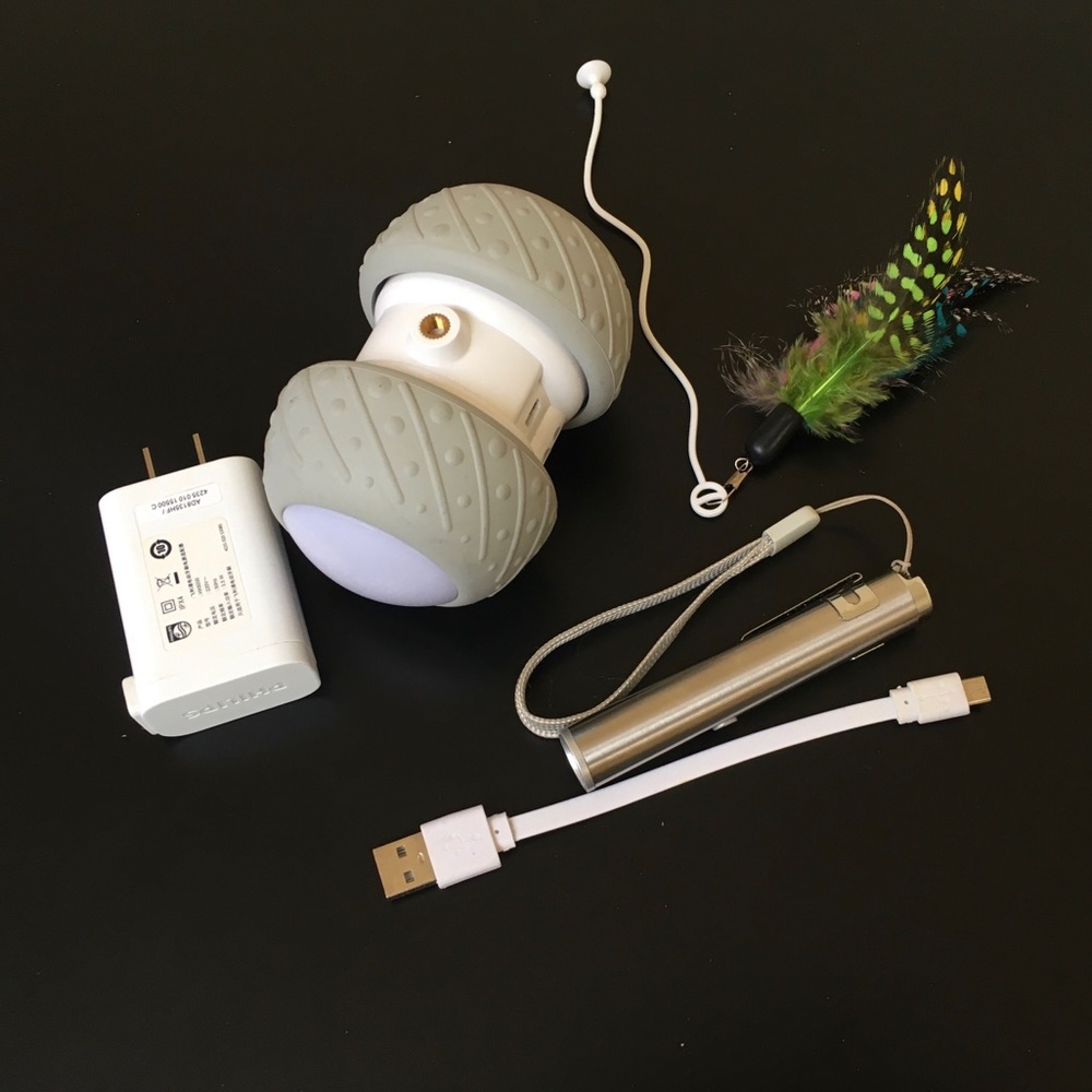 Automatic Feather/Ball Teaser Cat Toy